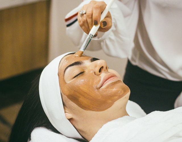 Ladies Salon